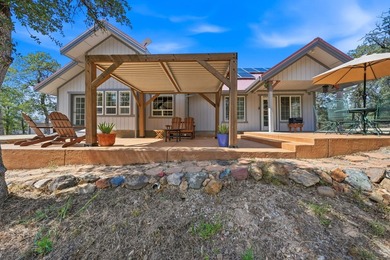 Bright beautiful custom home on 9 acres with gated driveway - photo 3