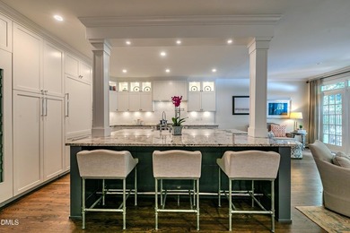 Nestled on a tranquil private street in the historic heart of - photo 6