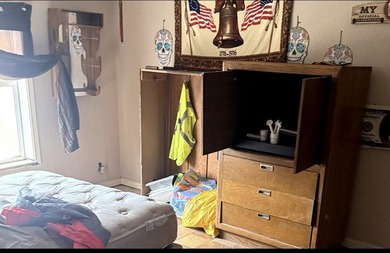 Spacious 4BR-2BA manufactured home on approximately 1 acre in - photo 8