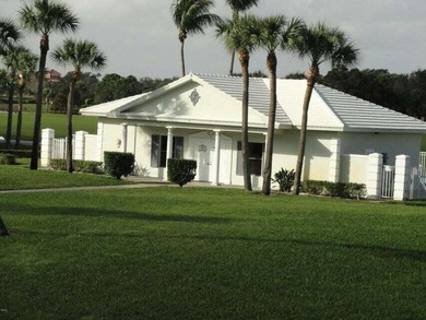 CHARMING 2BDRM/2BTH 1ST FLOOR UNIT W/NEWER KITCHEN, LAMINATE - photo 3