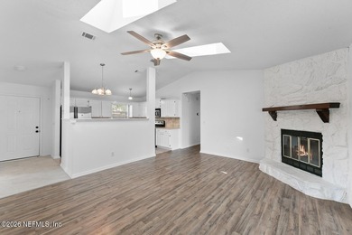 No-HOA 4-bedroom, 2-bath home in the Sans Pareil neighborhood of - photo 11