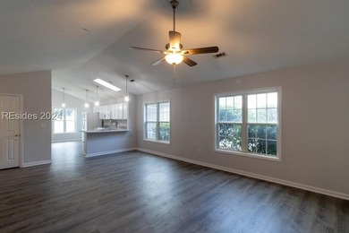 Welcome to 74 Bridgewater Drive, a beautifully maintained 3 - photo 13