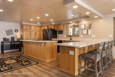 BRAND NEW ROOF. Spacious residence bordering the #7 hole at - photo 13