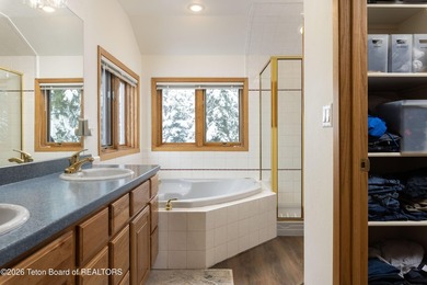 BRAND NEW ROOF. Spacious residence bordering the #7 hole at - photo 21