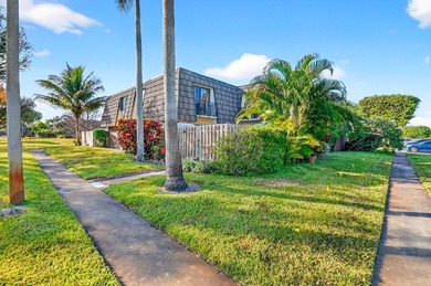 Welcome to 1545 Forest Lakes Circle Unit B in West Palm Beach - photo 10