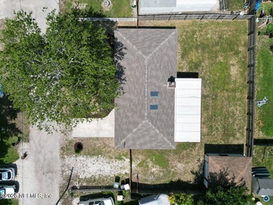 No-HOA 4-bedroom, 2-bath home in the Sans Pareil neighborhood of - photo 33