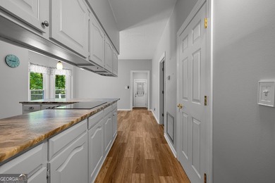 New Price! Motivated Seller welcomes you to 214 Highland Trail - photo 15