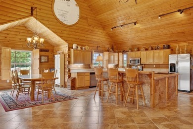 Welcome to 945 Canyon Run Road at beautiful Lake Malone in - photo 9
