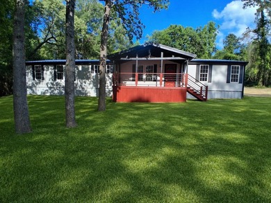 Lake Deerwood Home For Sale in Harleton Texas