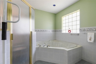 Welcome to 34 Woodfield Drive, a beautifully maintained - photo 27