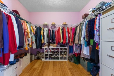 Welcome to 34 Woodfield Drive, a beautifully maintained - photo 28