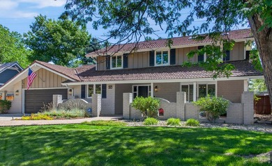 This home lives like a dream. There is a place for everyone both - photo 2