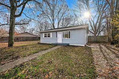 Kalamazoo River Home Sale Pending in Kalamazoo Michigan