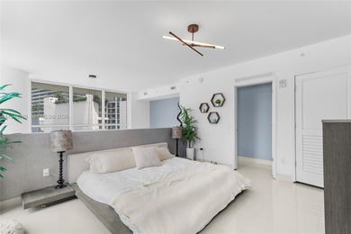 The Bond Unit 513 presents a rare opportunity to own a