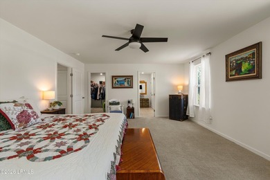 Beautifully maintained 3-Bedroom 2.5 Bath home with a dedicated - photo 17