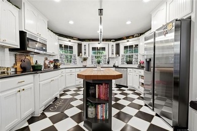 Welcome to this exceptional custom-built home offering a - photo 21