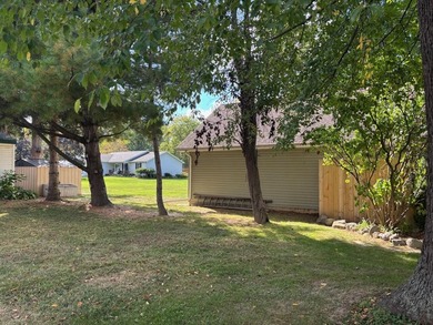 Charming English Cottage near Lake George. Step into timeless - photo 26