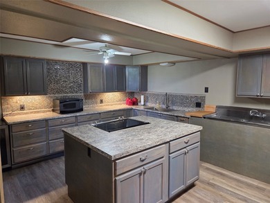 Rare opportunity to own an exceptional large-acreage - photo 26