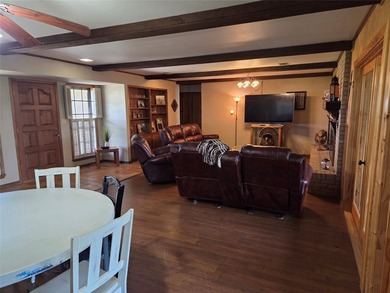 Rare opportunity to own an exceptional large-acreage - photo 28