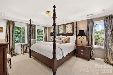 Welcome to Williamsburg Raintree! This updated 5-bedroom house - photo 30