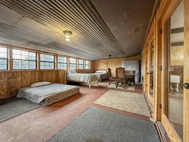 Rare opportunity to own an exceptional large-acreage - photo 33