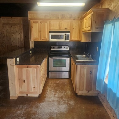 Rare opportunity to own an exceptional large-acreage - photo 37
