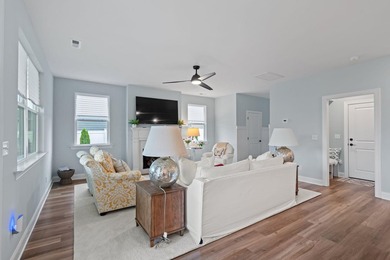 Welcome home to this charming 3-bedroom, 2.5-bath cottage - photo 13