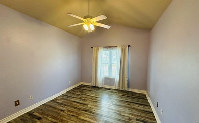 Welcome home to this well-maintained 3-bedroom, 2-bath home - photo 13