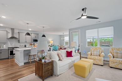 Welcome home to this charming 3-bedroom, 2.5-bath cottage - photo 17