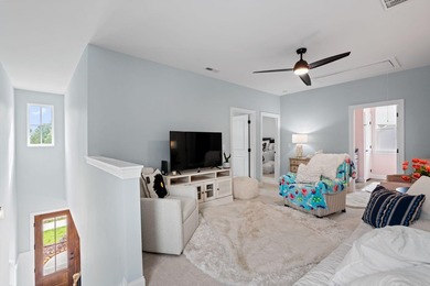 Welcome home to this charming 3-bedroom, 2.5-bath cottage - photo 23