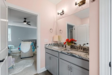 Welcome home to this charming 3-bedroom, 2.5-bath cottage - photo 37