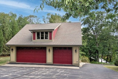 Exceptional custom lakefront home on Lake Beulah with 5 acres of - photo 6