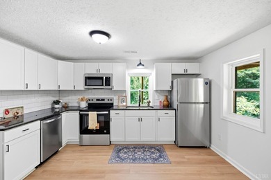 Don't miss your second chance! Back on the market at no fault of - photo 11