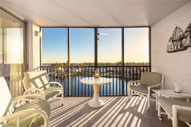 Wake up to sunrises and unwind with sunsets overlooking the - photo 21