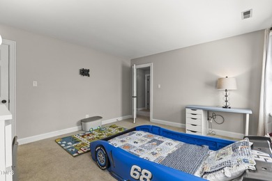 ******MAJOR Price Imporovement! Welcome to 209 Ashmore Ln, a - photo 22