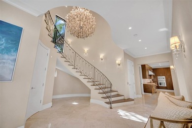 Stunning transitional deepwater estate on 95 feet of prime Las - photo 28