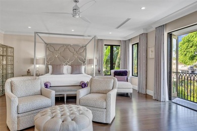 Stunning transitional deepwater estate on 95 feet of prime Las - photo 32