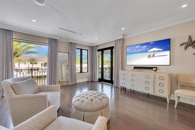Stunning transitional deepwater estate on 95 feet of prime Las - photo 33