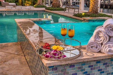 Stunning transitional deepwater estate on 95 feet of prime Las - photo 58