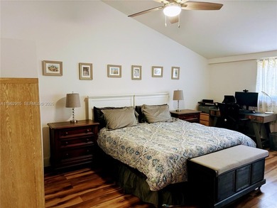 ?In the heart of Aventura, this two story townhome *treehouse*