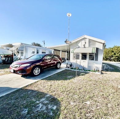Lake Jackson - Highlands County Home For Sale in Sebring Florida