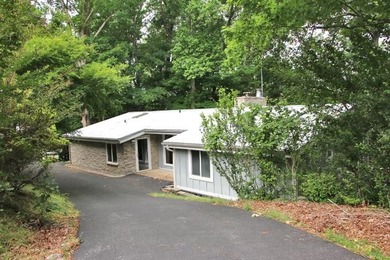 LAKE FRONT POINT LOT=LAKE ON 3 SIDES & OPEN TO MAIN CHANNEL TO - photo 1