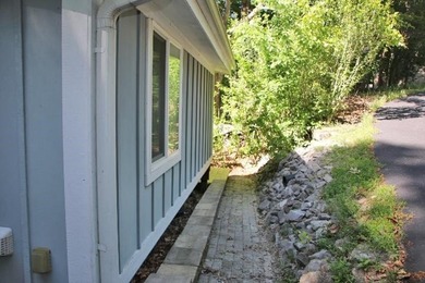 LAKE FRONT POINT LOT=LAKE ON 3 SIDES & OPEN TO MAIN CHANNEL TO - photo 10