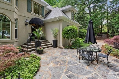 House back on market!! Wonderful Country French Home with one - photo 3