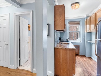 Spacious, well maintained, and move in ready 1 Bed 1 Bath unit - photo 11