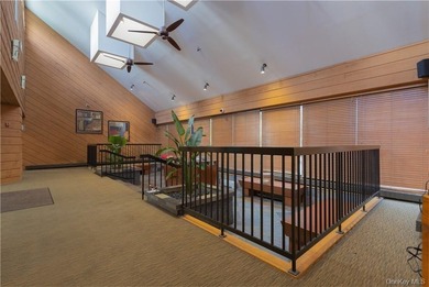 Only 30 minutes from Manhattan sits this gem of a building - photo 21