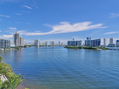 GORGEOUS REMODELED CONDO AT THE PENINSULA I. PRIVATE ELEVATOR