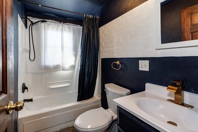 Strong multifamily investment opportunity in a highly desirable - photo 39
