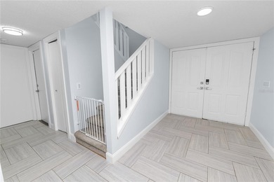 PRICE IMPROVEMENT! Motivatated Sellers. Welcome to this - photo 3