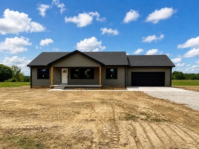 Barren River Lake Home Sale Pending in Glasgow Kentucky